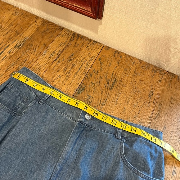 🩵 ICÔNE PAR SIMONS – Light Denim Relaxed-Leg Pants (Size L) - Picture 4 of 8